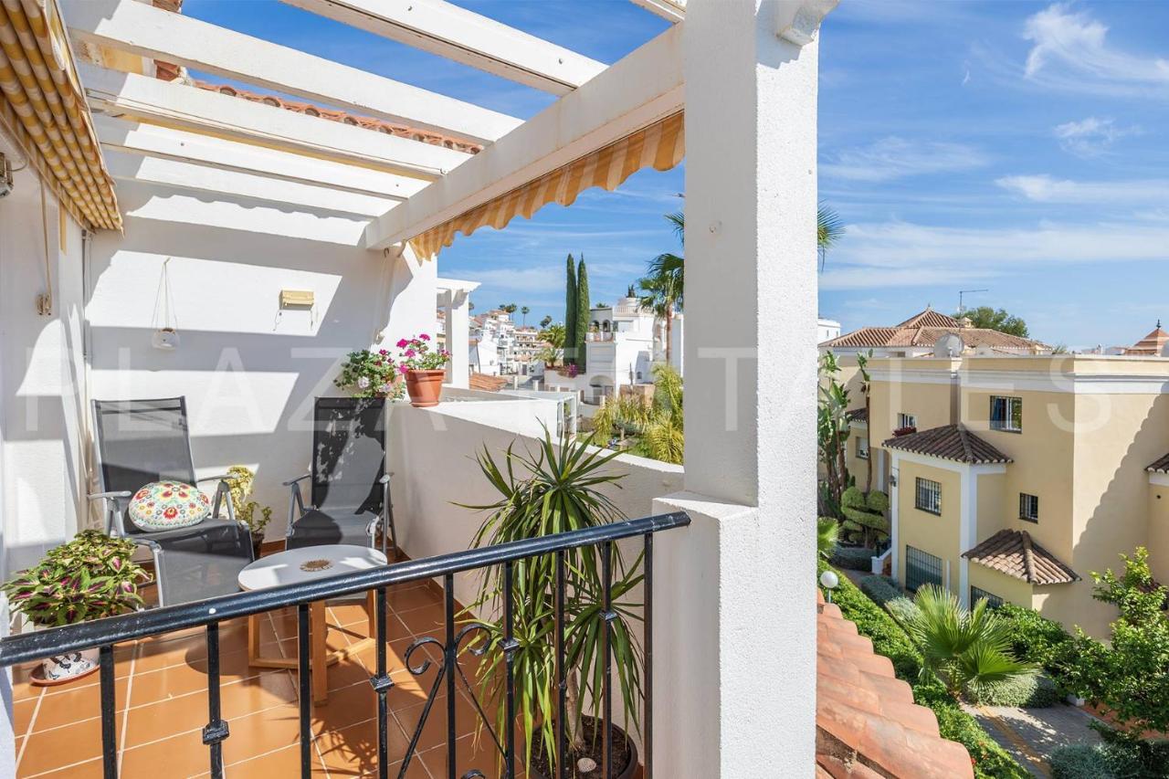 Bonito Piso A 300M De La Playa Nerja Apartment Exterior photo