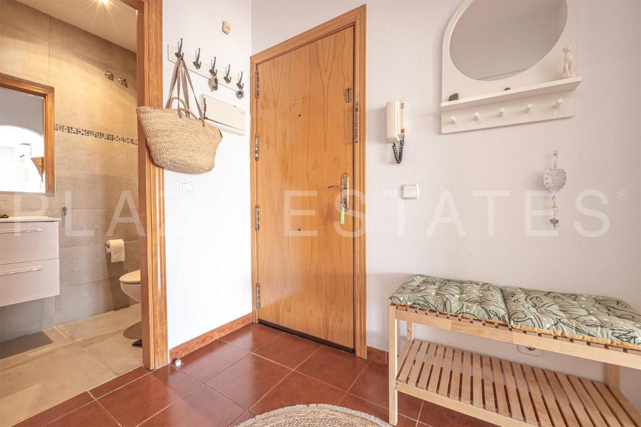 Bonito Piso A 300M De La Playa Nerja Apartment Exterior photo
