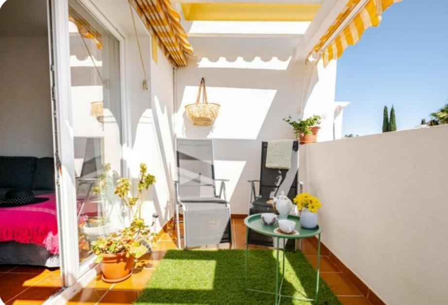 Bonito Piso A 300M De La Playa Nerja Apartment Exterior photo